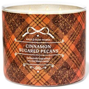 Bath & Body Works Cinnamon Sugared Pecans 3 Wick Candle With Decorative Lid